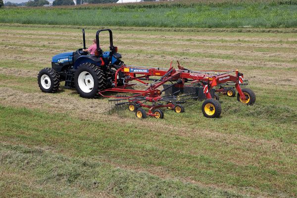 New Holland | ProRotor Rotary Rakes | Model ProRotor.3223 for sale at Kunau Implement, Iowa