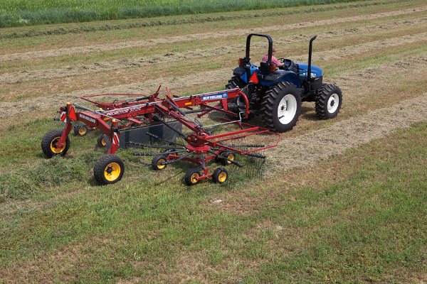 New Holland | ProRotor Rotary Rakes | Model ProRotor.3226 for sale at Kunau Implement, Iowa