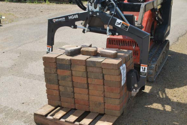 Bradco | Grapples, Hardscape | Model Grapples Hardscape for sale at Kunau Implement, Iowa Bradco | Grapples, Hardscape | Model Grapples Hardscape for sale at Kunau Implement, Iowa