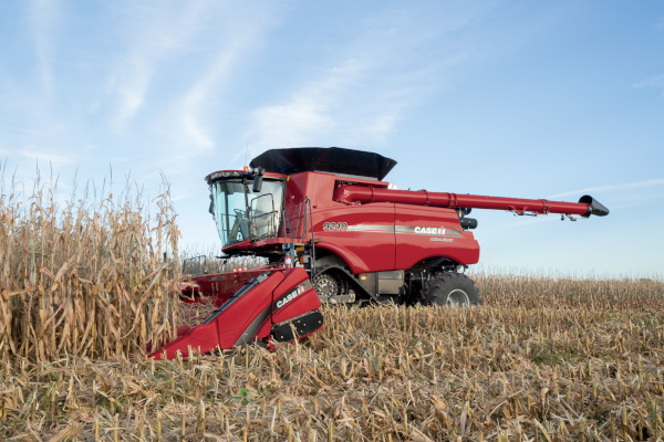 Case IH 4416 Corn Head for sale at Kunau Implement, Iowa