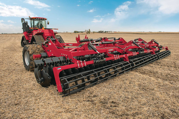 Case IH 475 for sale at Kunau Implement, Iowa
