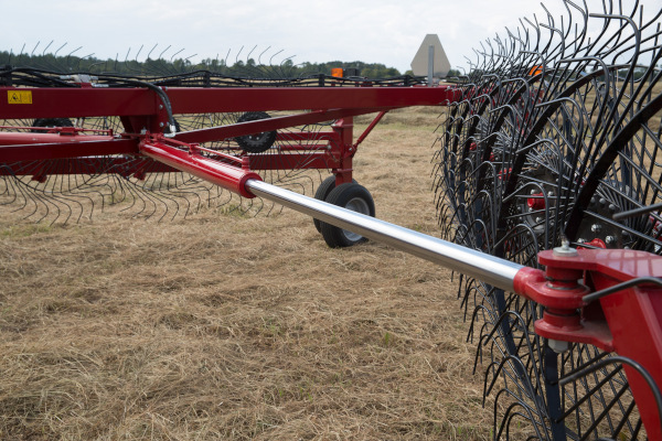 Case IH | WR Series | Model WR201 - 10 Wheel for sale at Kunau Implement, Iowa