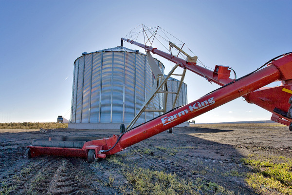 Farm King | BackSaver Auger | Model 1395 for sale at Kunau Implement, Iowa