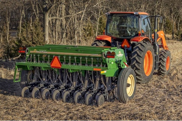 Great Plains | Cover Crops | 10' End Wheel No-Till Compact Drill for sale at Kunau Implement, Iowa