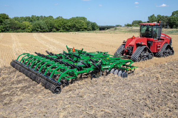 Great Plains | Vertical Tillage | Max-Chisel™ for sale at Kunau Implement, Iowa