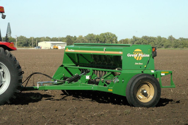 Great Plains | Drills | 13' End Wheel Min-Till Drills for sale at Kunau Implement, Iowa