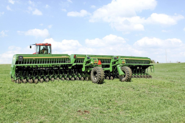 Great Plains | Drills | 40' 3-Section Heavy-Duty No-Till Drill for sale at Kunau Implement, Iowa