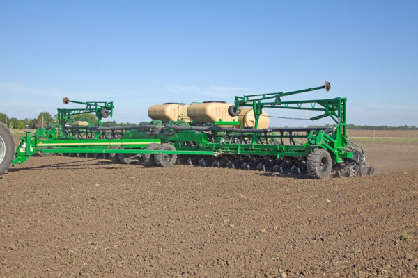 Great Plains | Planters | 60' Bulk Yield-Pro® Planters for sale at Kunau Implement, Iowa