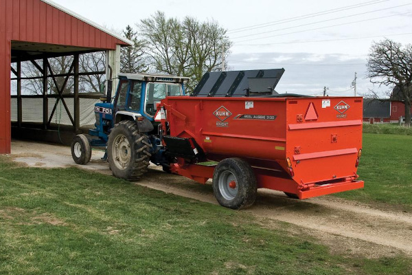 Kuhn | 3100 Series | Model 3120 Truck for sale at Kunau Implement, Iowa
