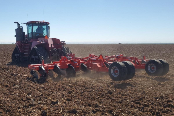 Kuhn | Rippers | 4835 Series for sale at Kunau Implement, Iowa