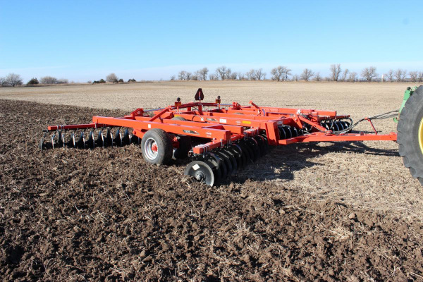 Kuhn 7305-18NR for sale at Kunau Implement, Iowa