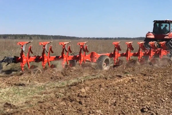 Kuhn CHALLENGER NSH - 9 bodies for sale at Kunau Implement, Iowa