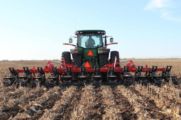 Kuhn | Strip-Till | Gladiator 1205M for sale at Kunau Implement, Iowa