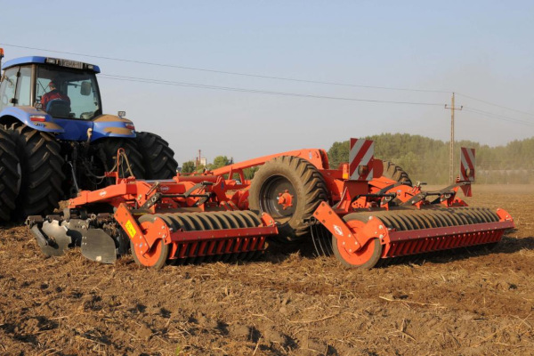 Kuhn OPTIMER+ 403 for sale at Kunau Implement, Iowa