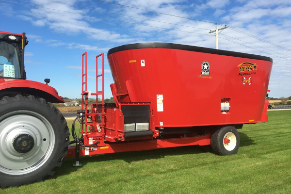 Meyer Farm F1215 for sale at Kunau Implement, Iowa