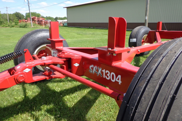 Meyer Farm | Wagon Gear / Single Axle | Model SRX1304 for sale at Kunau Implement, Iowa