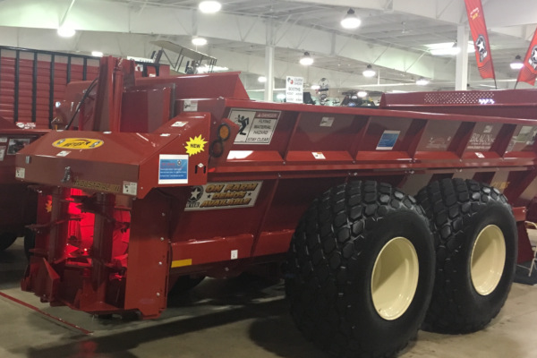 Meyer Farm SXI865 for sale at Kunau Implement, Iowa
