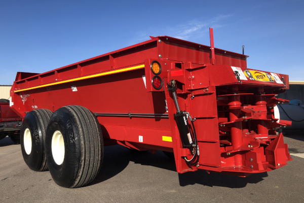 Meyer Farm SXR400 for sale at Kunau Implement, Iowa