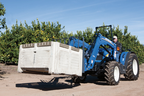 New Holland 621TL for sale at Kunau Implement, Iowa