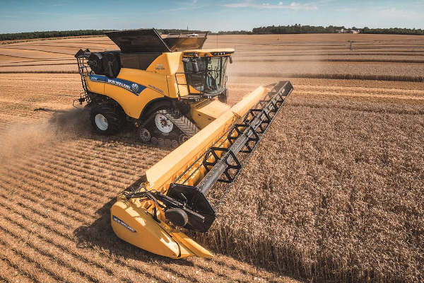 New Holland CR10.90 Opti-Clean for sale at Kunau Implement, Iowa