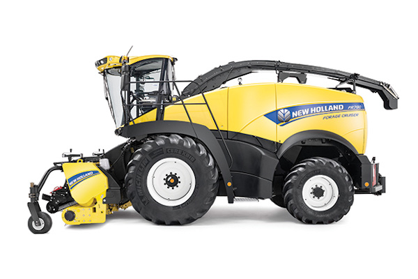 New Holland | Forage Equipment | FR Forage Cruiser SP Forage Harvesters for sale at Kunau Implement, Iowa