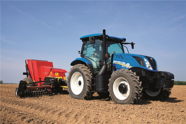 New Holland T6.180 Auto Command for sale at Kunau Implement, Iowa