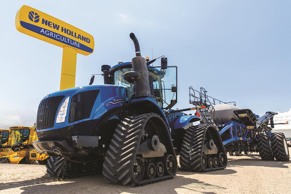 New Holland T9.645 Wheeled and SmartTrax™ for sale at Kunau Implement, Iowa