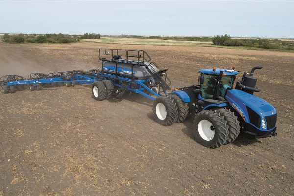 New Holland T9.600 for sale at Kunau Implement, Iowa