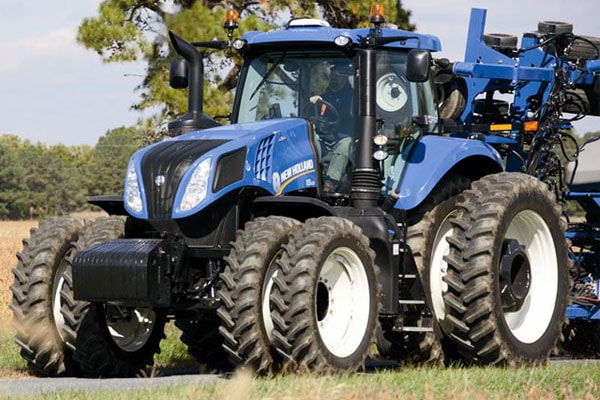 New Holland Genesis T8.435 for sale at Kunau Implement, Iowa