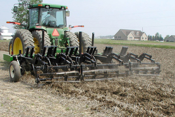 Unverferth | Primary Tillage | Ripper-Roller for sale at Kunau Implement, Iowa