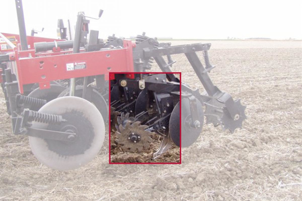 Yetter 2967-038 Floating Row Cleaner – Case IH/HCS Shanks for sale at Kunau Implement, Iowa