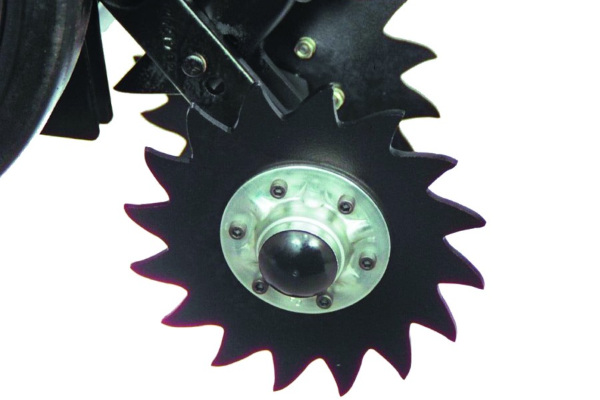 Yetter | Closing Wheels | 6000 Serrated Closing Disc for sale at Kunau Implement, Iowa