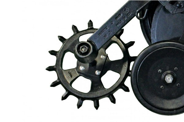 Yetter | Closing Wheels | 6200 Cast Spike Closing Wheel – Seeder-Mount for sale at Kunau Implement, Iowa