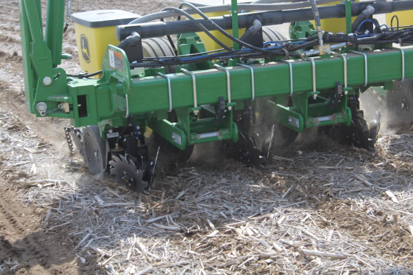 Yetter | Planting Equipment | Air Adjust Series for sale at Kunau Implement, Iowa