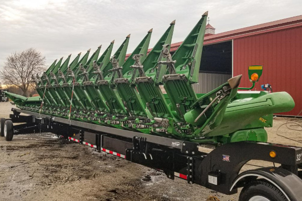 Yetter | Harvest Equipment | Head Cart Trailer for sale at Kunau Implement, Iowa