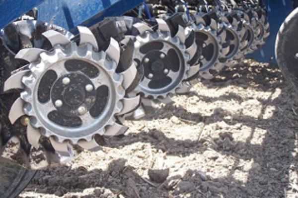 Yetter 2940-010 (Kinze) for sale at Kunau Implement, Iowa