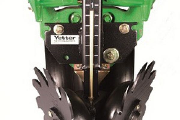 Yetter 2967-052 (White) for sale at Kunau Implement, Iowa