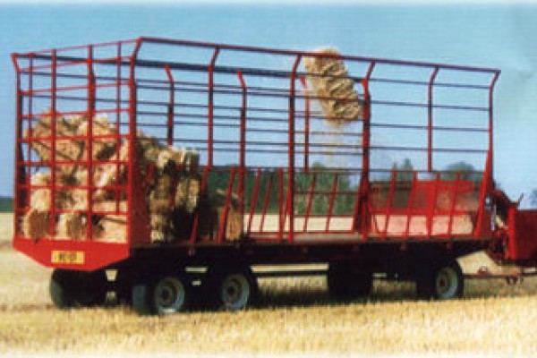 Meyer Farm | Flat Racks/Steel Frame | Steel Bale Throw Boxes for sale at Kunau Implement, Iowa