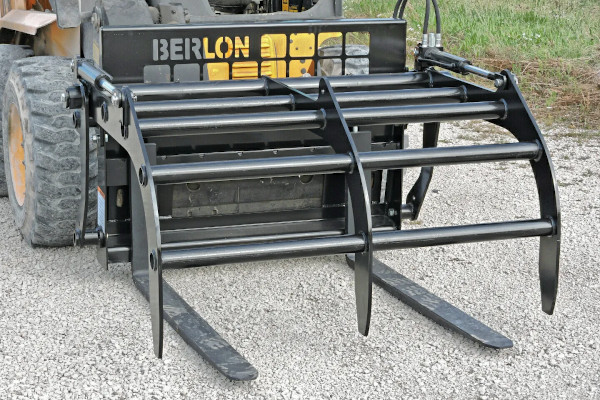 Berlon Attachments | Grapples | Grapple Forks for sale at Kunau Implement, Iowa
